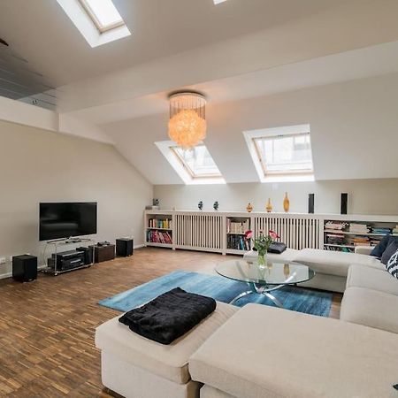 Ruhige Dachwohnung Mit Terrasse Berlin Mitte - Spacious Modern Rooftop Loft In Berlin Mitte Eksteriør bilde