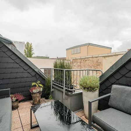 Ruhige Dachwohnung Mit Terrasse Berlin Mitte - Spacious Modern Rooftop Loft In Berlin Mitte Eksteriør bilde