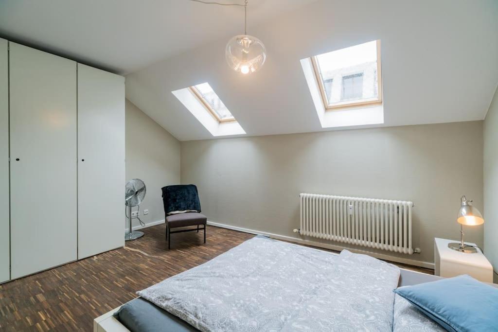 Ruhige Dachwohnung Mit Terrasse Berlin Mitte - Spacious Modern Rooftop Loft In Berlin Mitte Eksteriør bilde